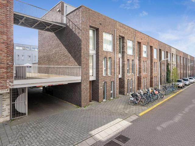 Appartement te huur in Zaandam, Noord Holland