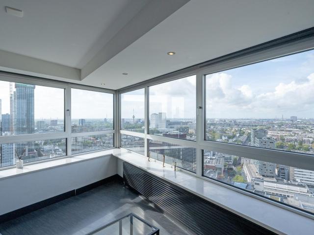 Appartement te huur in Stadsdriehoek, Rotterdam