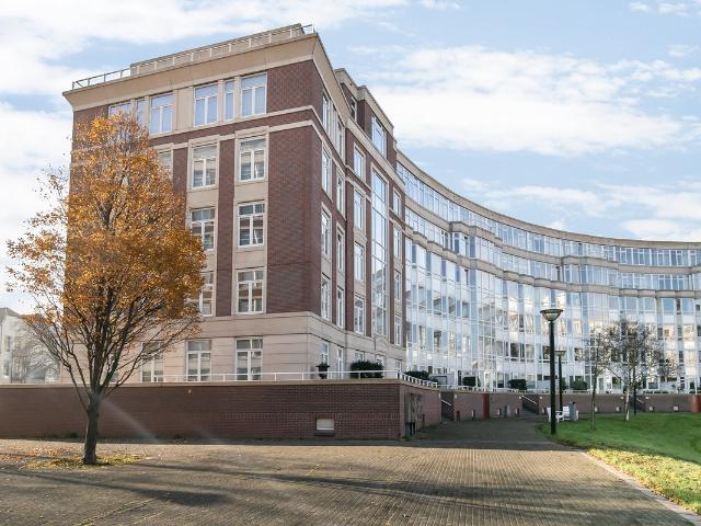 Penthouse te huur in Archipelbuurt, Den Haag