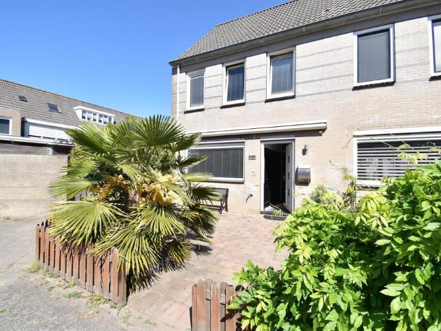 Appartement te huur in Purmerend, Noord Holland