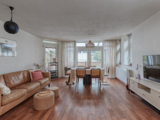 Dubbele Bovenwoning te huur in Zuid Holland