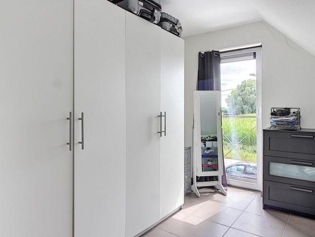 Maison location à Esquelmes, Wallonie