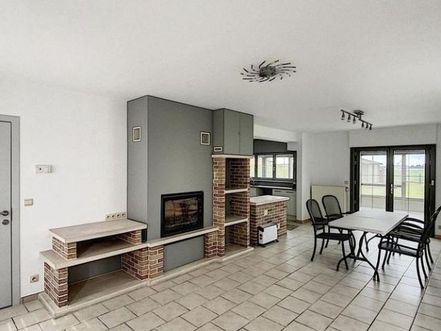 Maison location à Pecq, Wallonie