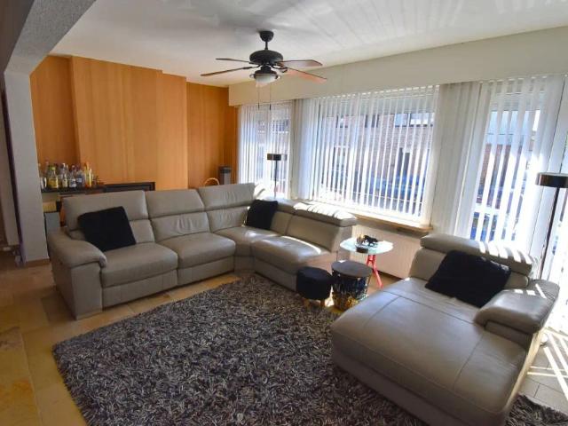 Maison location à Sint-pieters-leeuw, Brabant