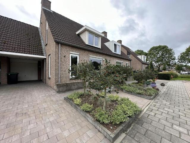 Woning te huur in Zwijndrecht, Zuid Holland