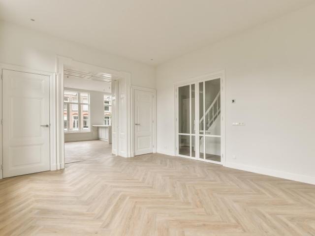 Appartement te huur in Zuid, Amsterdam