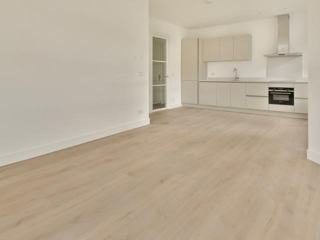 Bovenwoning te huur in Amsterdam, Rivierenbuurt