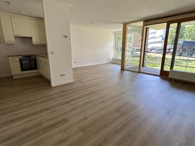 Appartement te huur in Staatsliedenwijk, Almere-haven