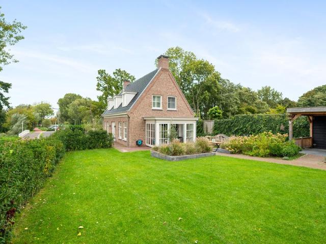 Woning te huur in Zestienhoven, Rotterdam