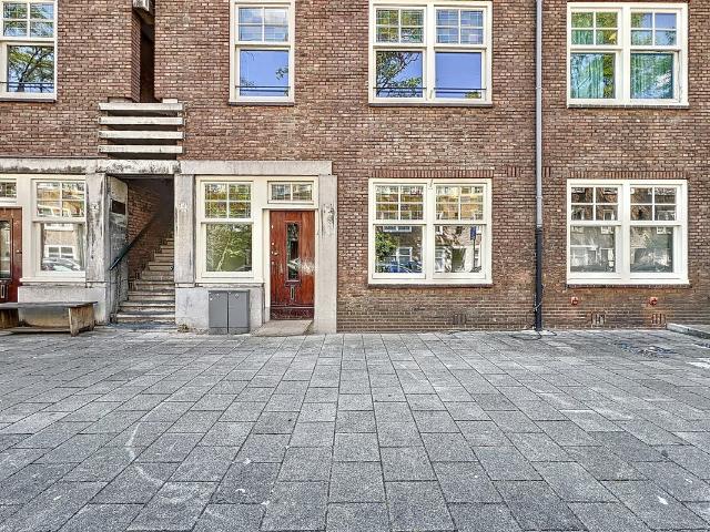 Benedenwoning te huur in Amsterdam, De Baarsjes