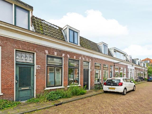 Appartement te huur in Tuinstadwijk, Zuid Holland