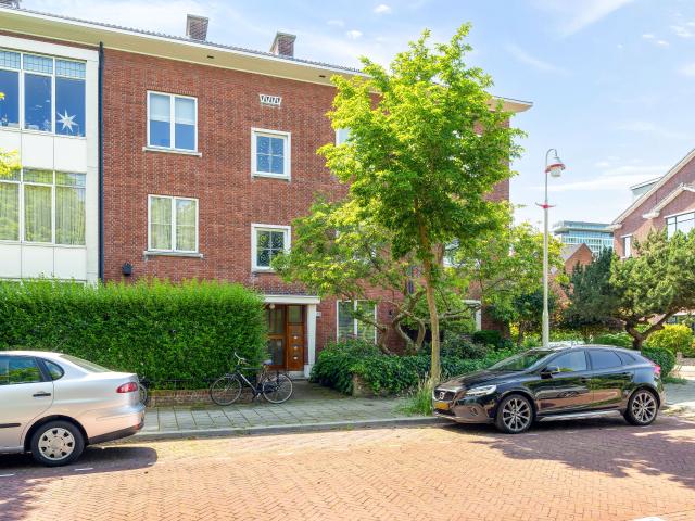 Appartement te huur in Benoordenhout, Zuid Holland