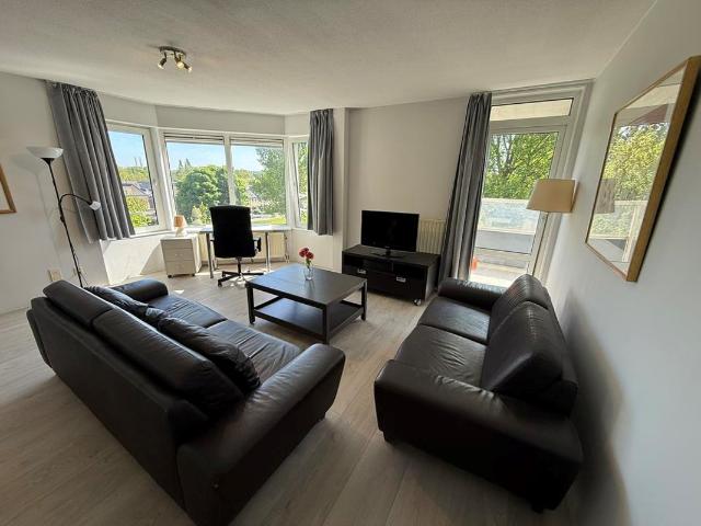 Bovenwoning te huur in Amstelveen, Westwijk
