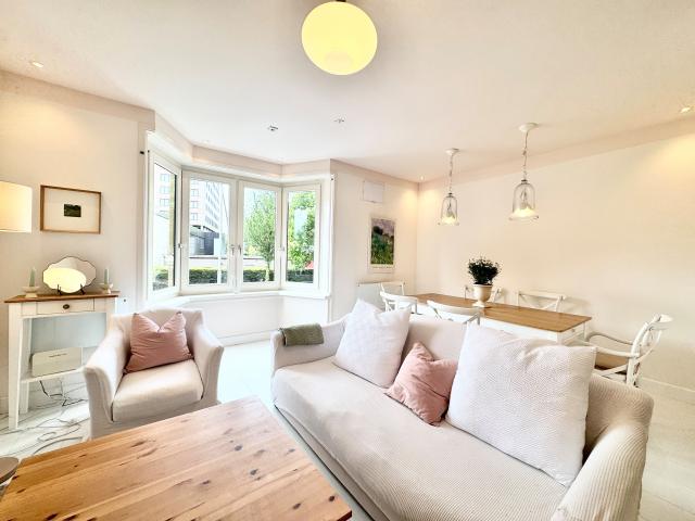 Appartement te huur in Zuid, Amsterdam