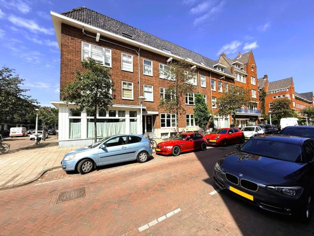 Appartement te huur in Zuid, Amsterdam