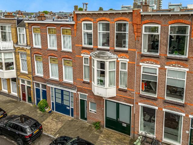Herenhuis te koop in 's-gravenhage, Statenkwartier Herenhuis te koop in 's-gravenhage, Statenkwartier