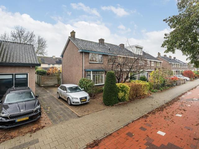 Woning te koop in Barendrecht, Zuid Holland