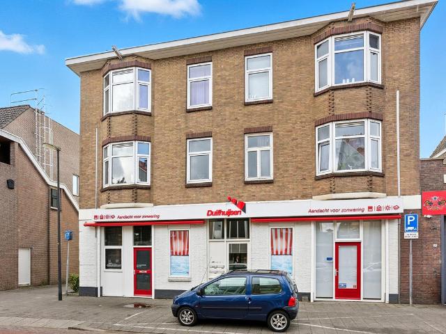 Woning te koop in Oostwijk, Vlaardingen