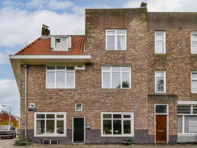 Benedenwoning te koop in Vogelbuurt, Amsterdam