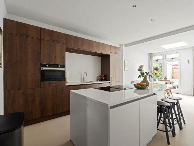Benedenwoning te koop in Amsterdam, De Baarsjes