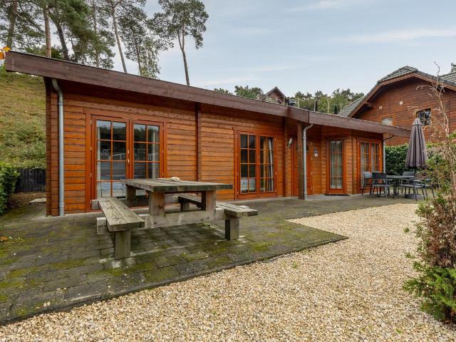 Bungalow te koop in Langeberg, Brunssum