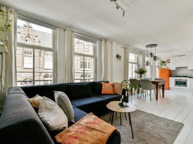Bovenwoning te koop in Amsterdam, De Pijp