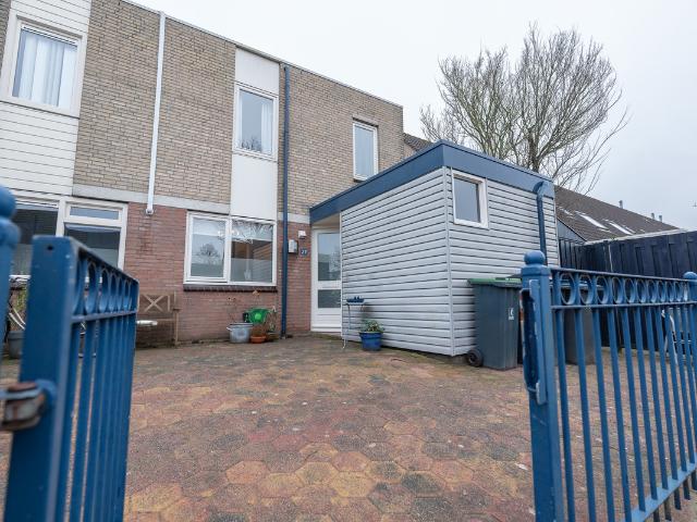 Woning te koop in Hellevoetsluis, Zuid Holland