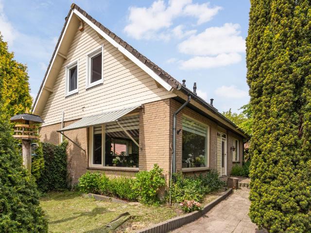 Villa te koop in Nieuwerkerk
