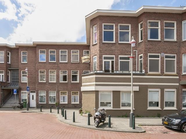 Bovenwoning te koop in Den Haag, Zuid Holland