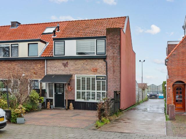 Woning te koop in Wateringen, Zuid Holland