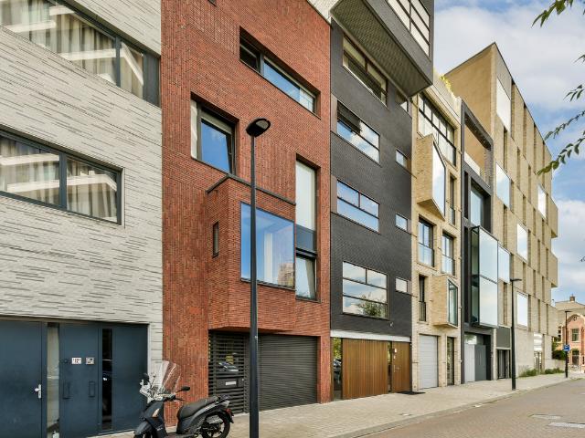 Bovenwoning te koop in Oost, Amsterdam