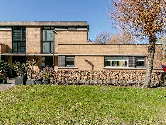 Bungalow te koop in Voorburg, Essesteijn