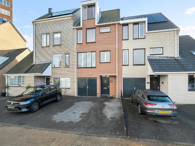Woning te koop in Den Helder