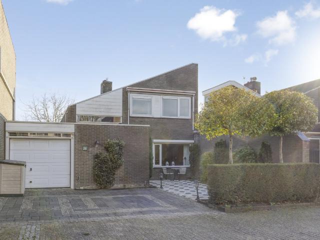 Woning te koop in Puttershoek, Zuid Holland