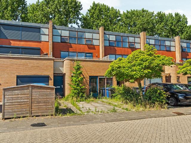 Woning te koop in Bloemenbuurt, Almere-haven