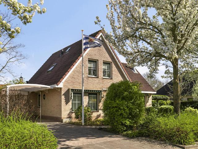 Villa te koop in Zierikzee, Noorderpolder