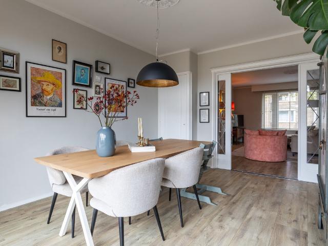 Bovenwoning te koop in Den Haag, Zuid Holland