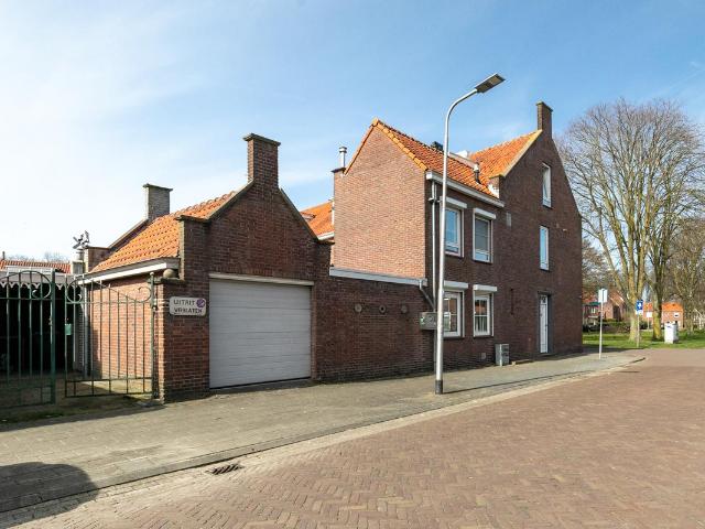 Eengezinswoning te koop in Tilburg, Broekhoven