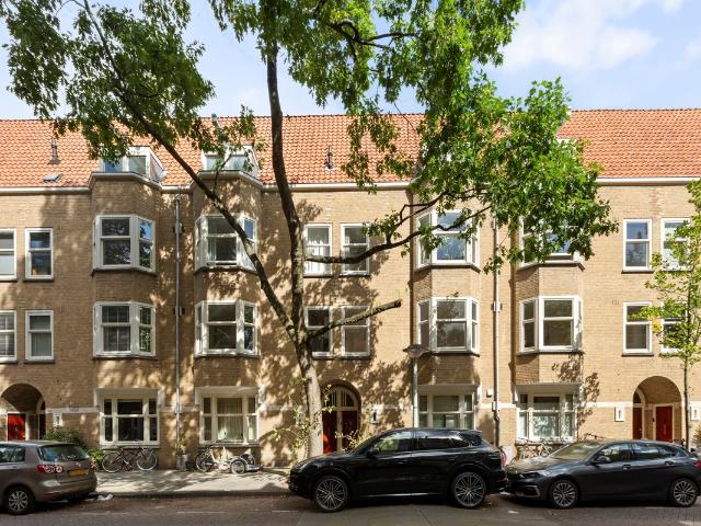 Bovenwoning te koop in Zuid, Amsterdam