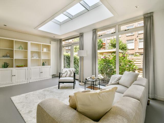 Benedenwoning te koop in Amsterdam, Oud-Zuid