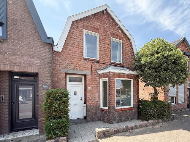 Eengezinswoning te koop in Terneuzen, Triniteit