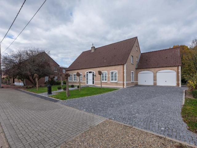 Villa te koop