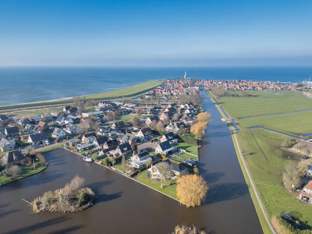 Villa te koop in Hindeloopen, Friesland