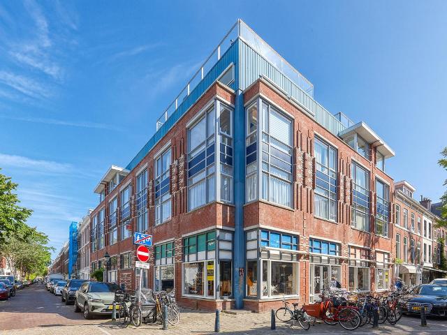 Bovenwoning te koop in 's-gravenhage, Zeeheldenkwartier