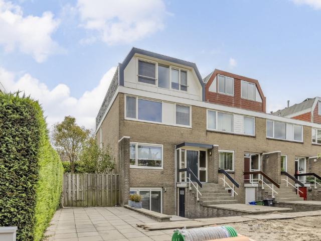 Woning te koop in Marlot, Delft