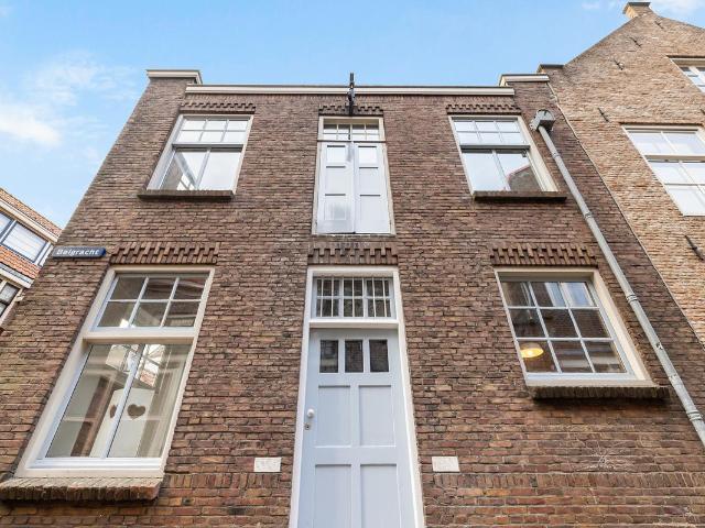 Woning te koop in Dordrecht Centrum, Dordrecht