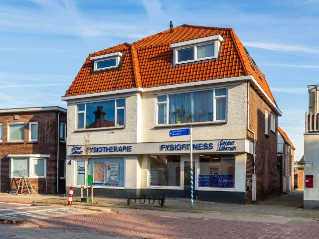 Bovenwoning te koop in Zeist