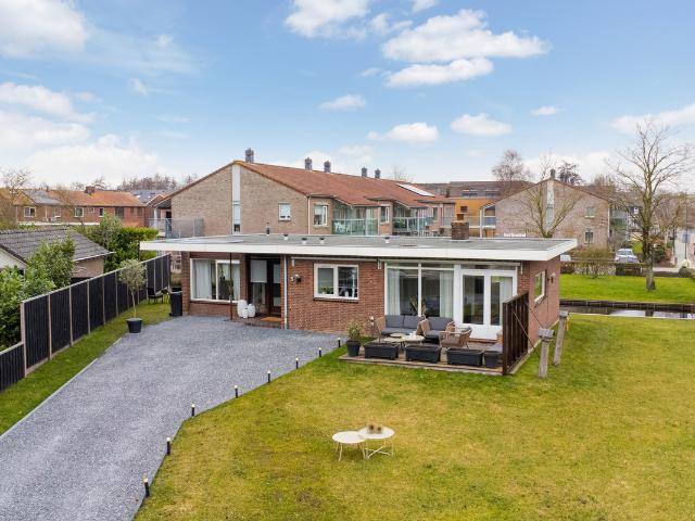 Bungalow te koop in Woerden, Utrecht