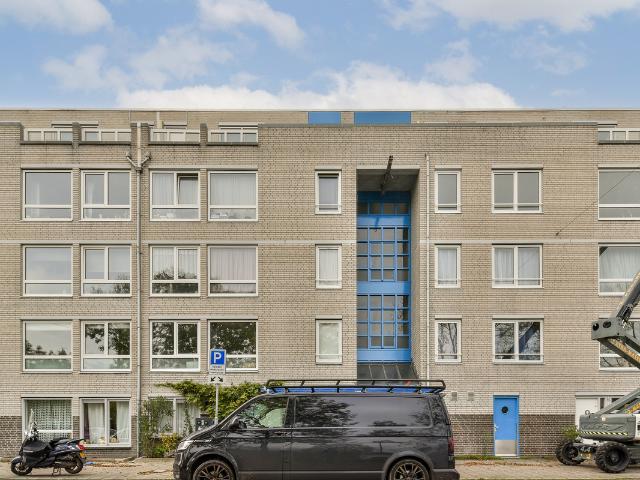 Bovenwoning te koop in Zuidoost, Amsterdam