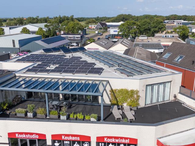 Bovenwoning te koop in Den Burg, Noord Holland